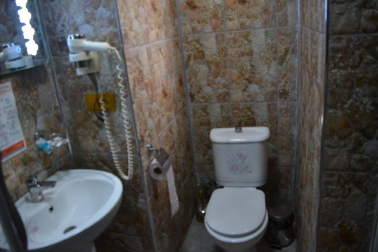 Hotel Mkudro Kutaisi Ngoại thất bức ảnh