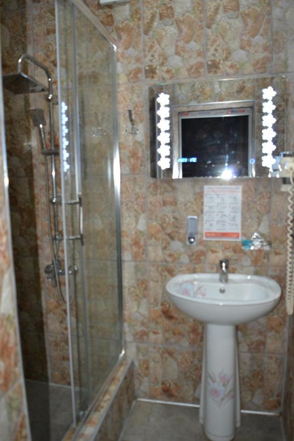 Hotel Mkudro Kutaisi Ngoại thất bức ảnh
