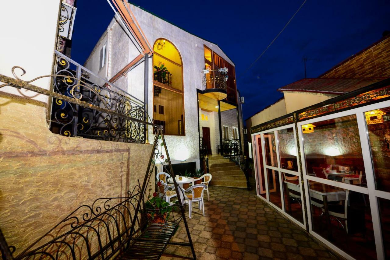 Hotel Mkudro Kutaisi Ngoại thất bức ảnh