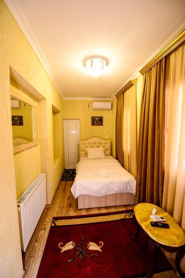 Hotel Mkudro Kutaisi Ngoại thất bức ảnh